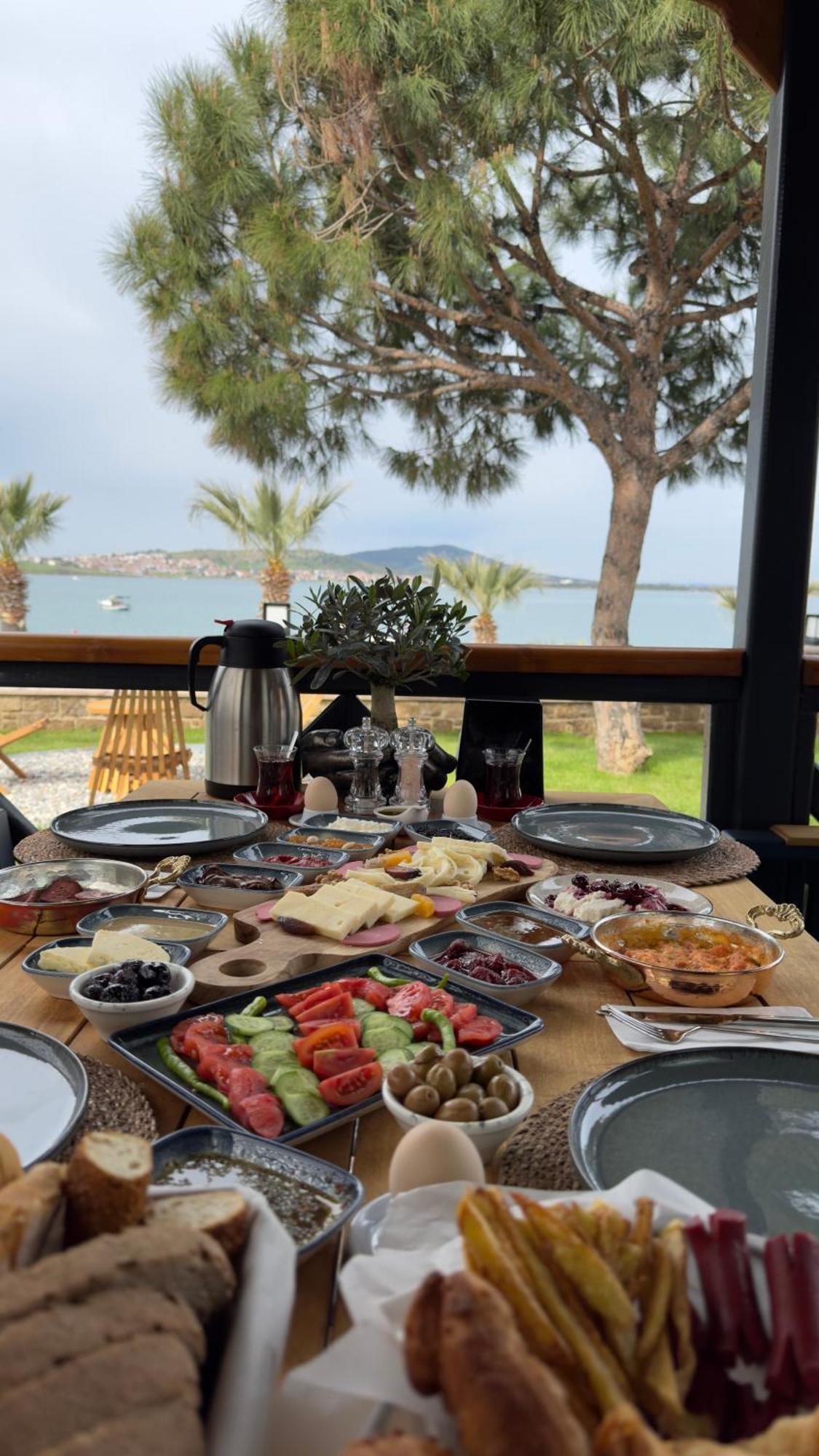 Tringo Bungalov Ayvalik Bagian luar foto