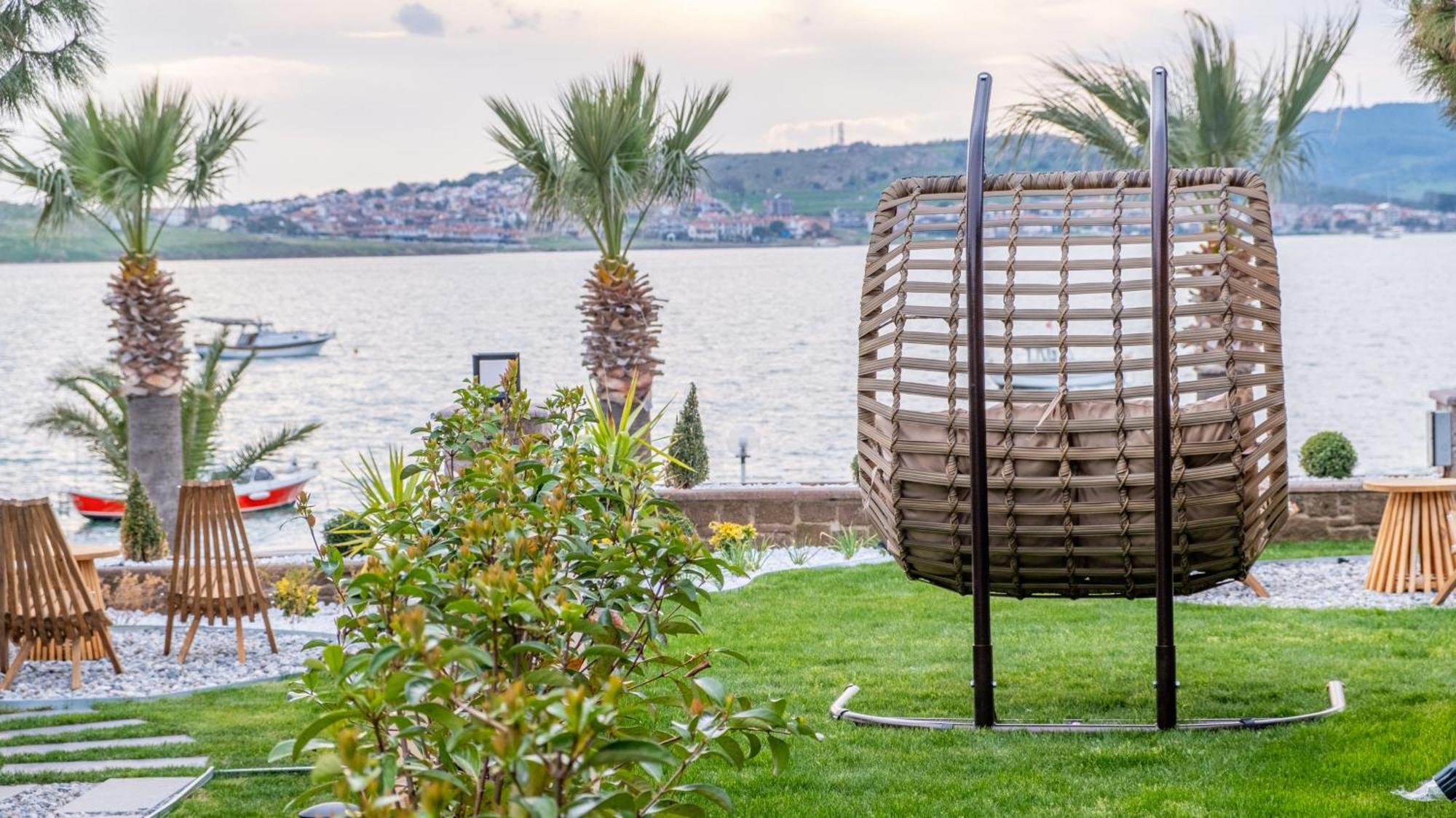 Tringo Bungalov Ayvalik Bagian luar foto